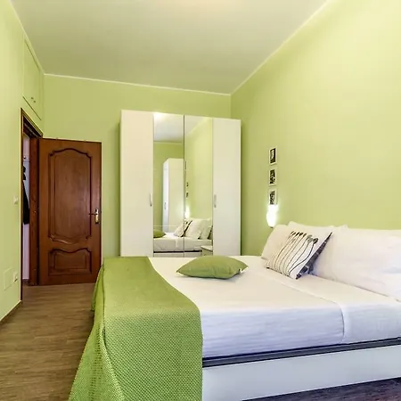 Charming 2 Beds Flat Near Circo Massimo * Rom